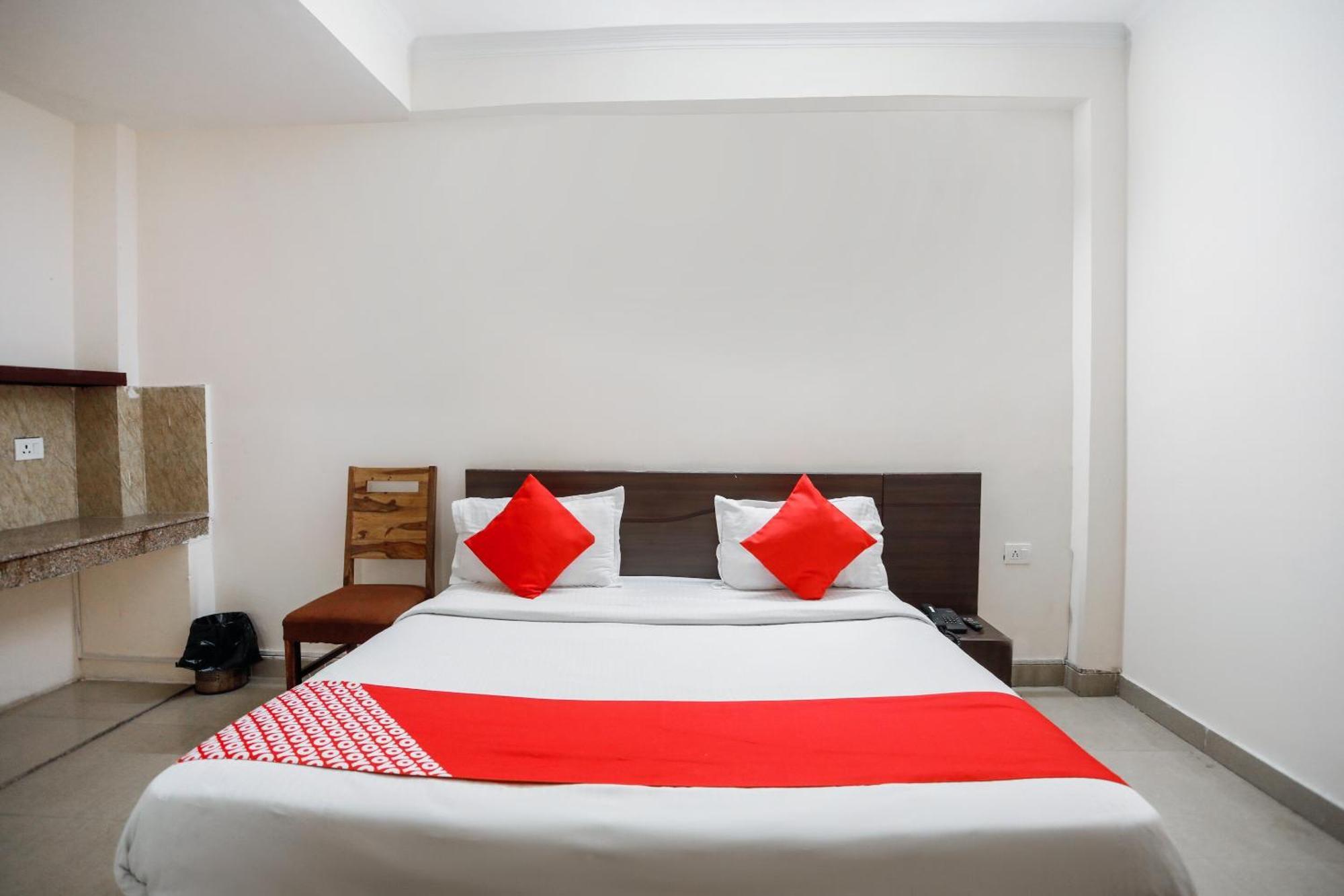 Hotel O Av Residency Near Botanic Garden Of Indian Republic Noida Ngoại thất bức ảnh